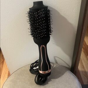 Hair dryer